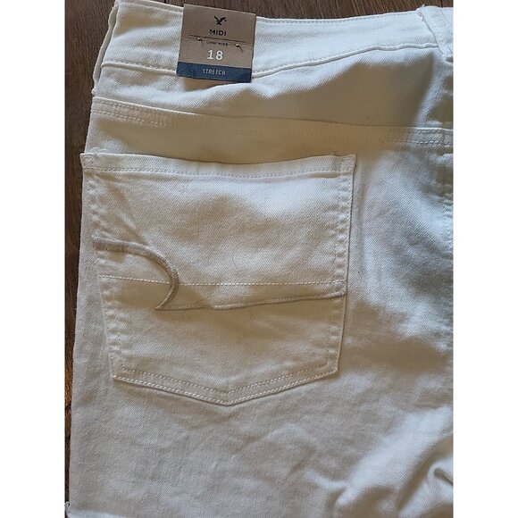 American Eagle Women's Shorts Stretch Raw Hem Size 18 White Low Rise NWT - Picture 5 of 8